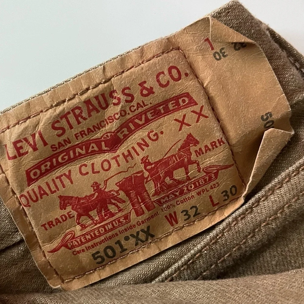 Levi’s • Tan 501 Straight Fit Jeans